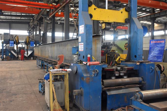 Werkplaats voor auto's / Werkplaats voor geprefabriceerde staalconstructies / Gebouw 2