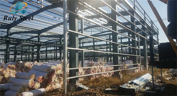 Vervaardiging van metalen voorgefabriceerde staalconstructies voor pakhuizen 1